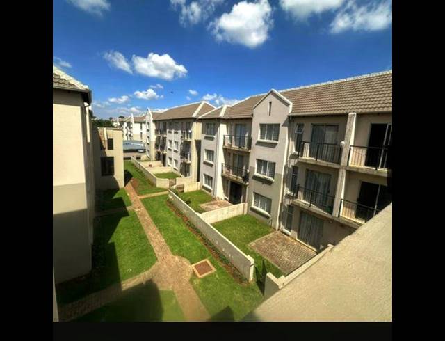 2 BEDROOM APARTMENT FOR SALE IN KLIPPOORTJE